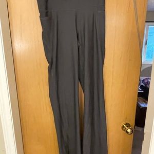 Ladies slim bootcut long (tall) yoga pants